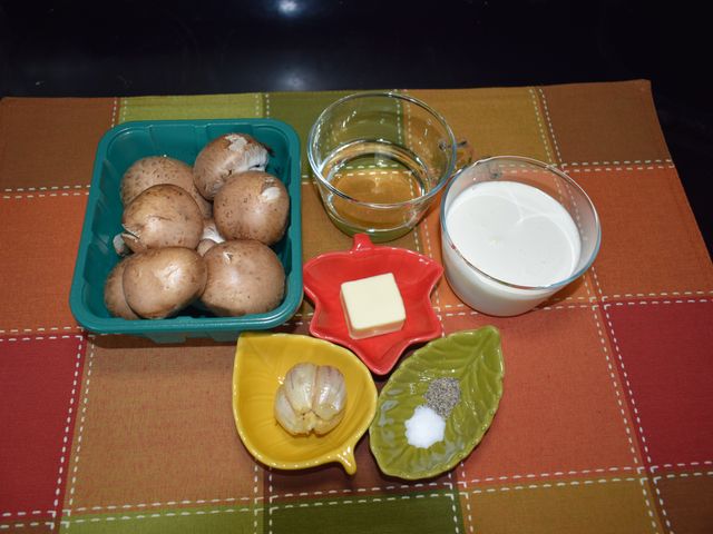 image of sauce ingredients